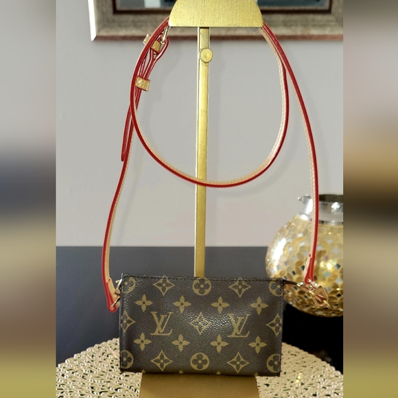 100% Authentic Louis Monogram Pouch !!! - Picture 7 of 11